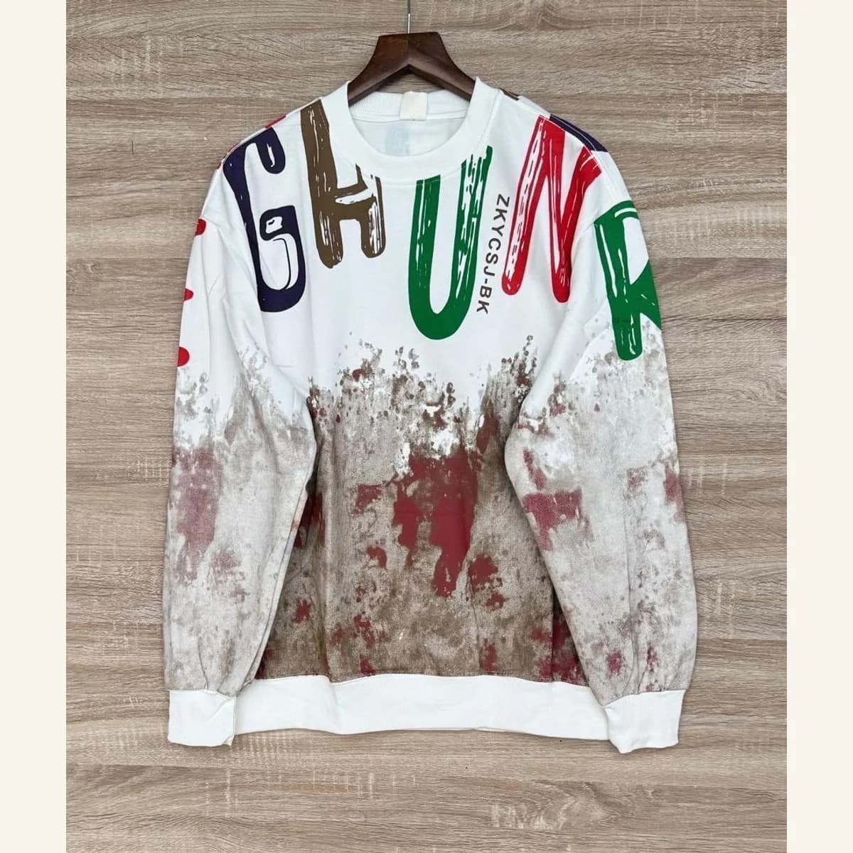 Graphic Long-Sleeve Top 019