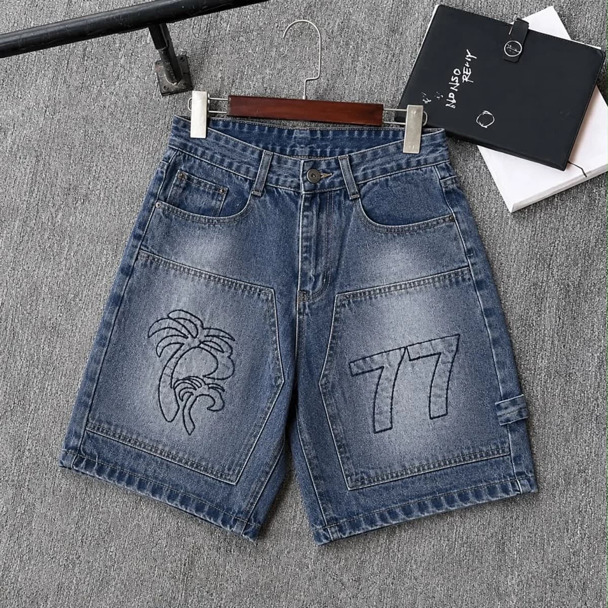 Washed Denim Shorts 046