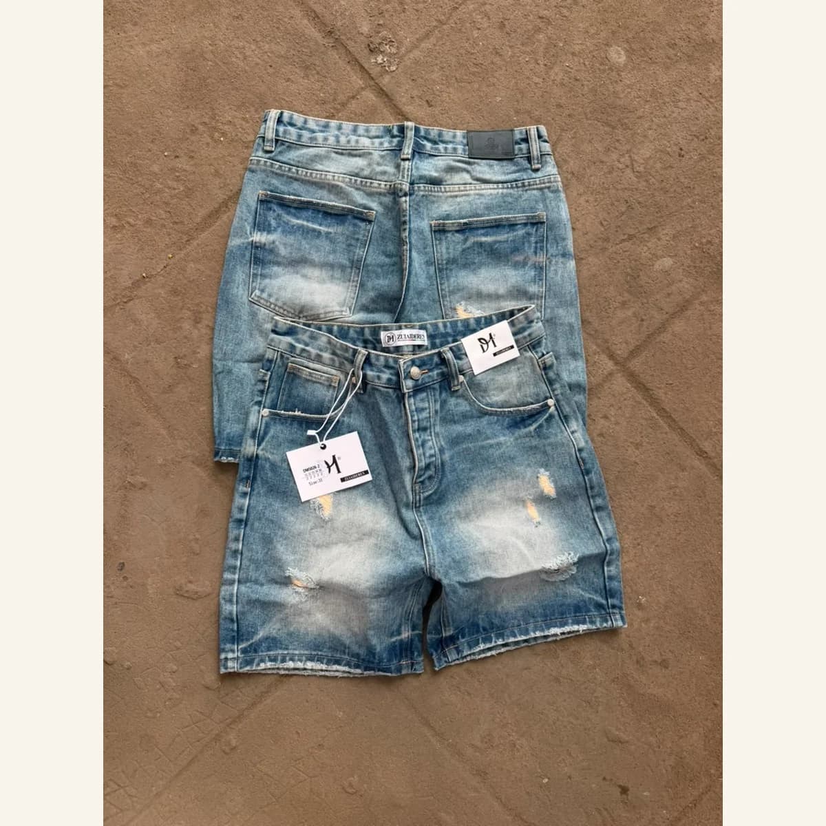 Washed Denim Shorts 063
