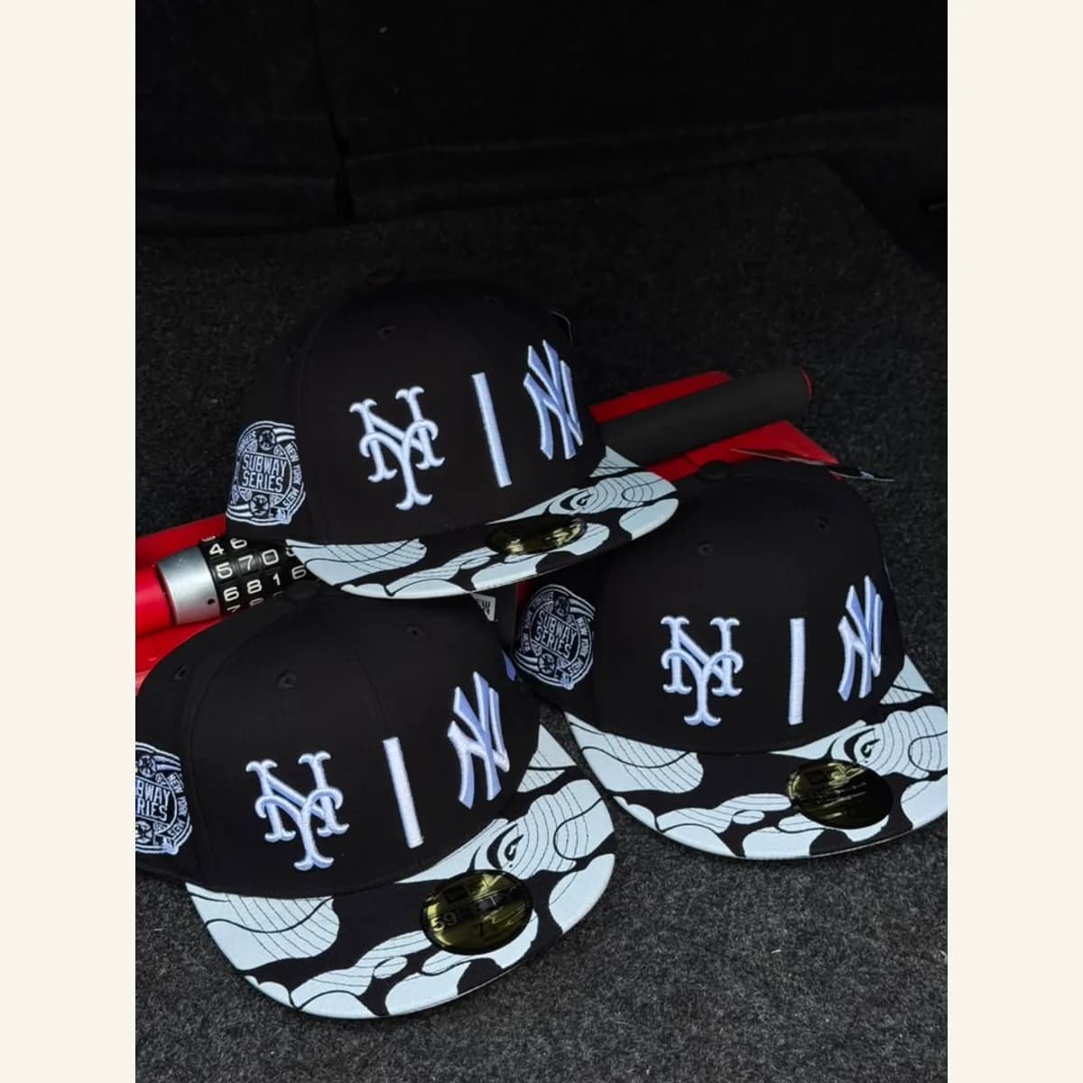 Embroidered Snapback Cap 093