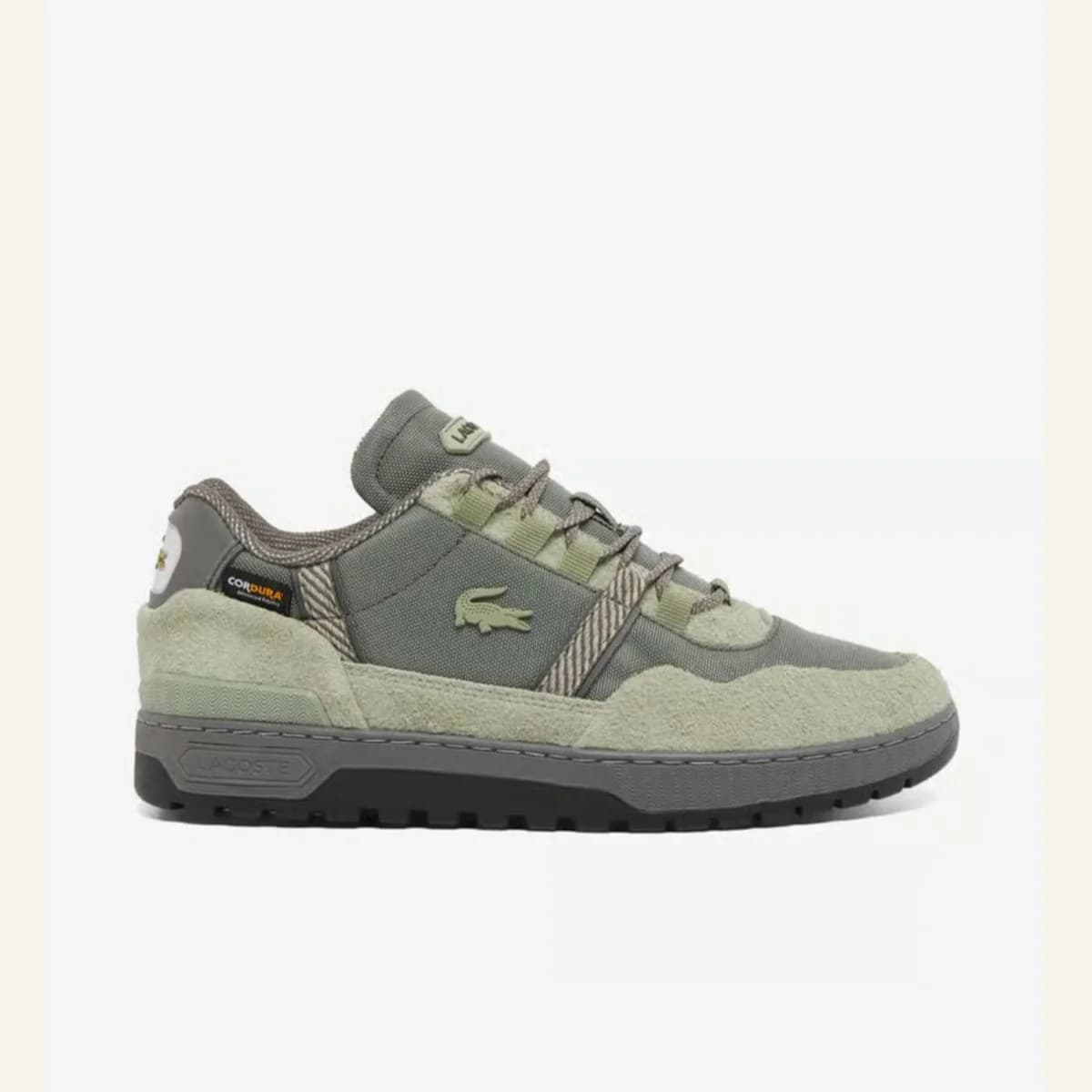 Retro Low-Top Sneakers 241