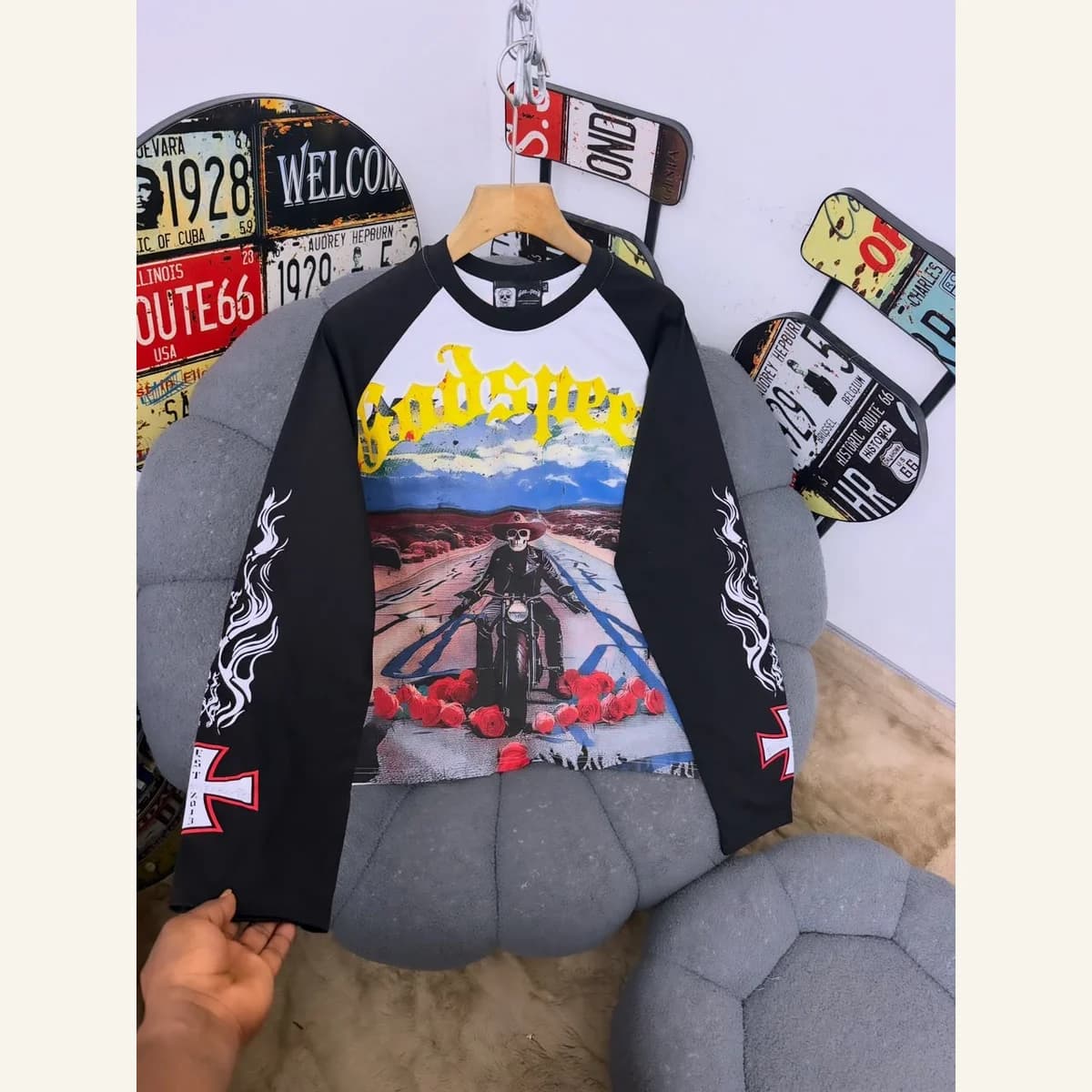 Raglan Graphic Top 267