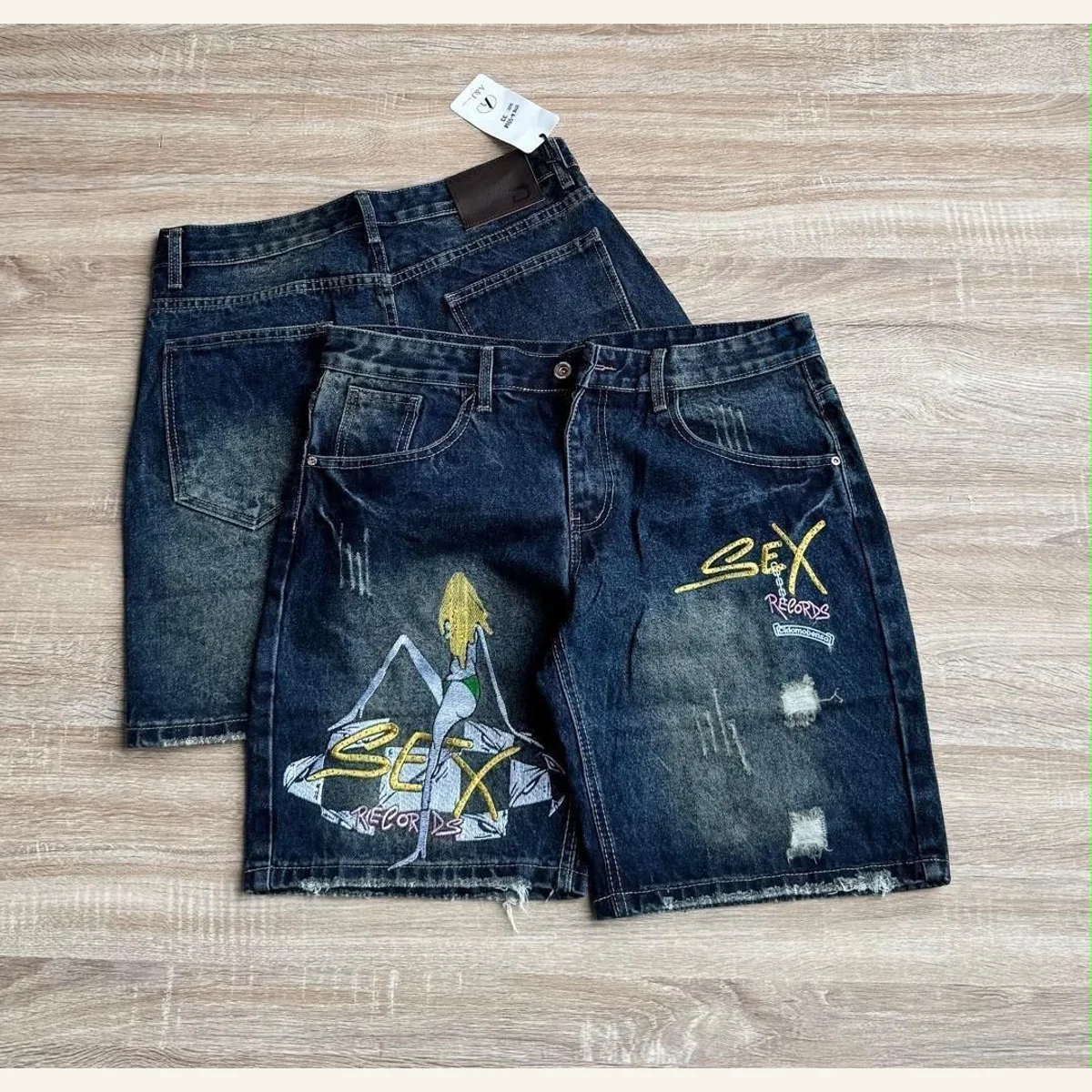 Graphic Denim Shorts 010