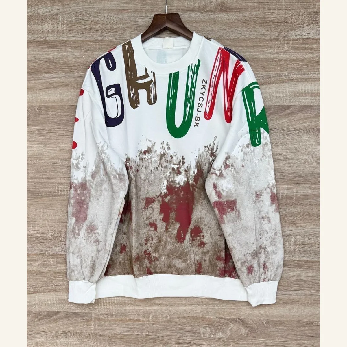 Graphic Long-Sleeve Top 019