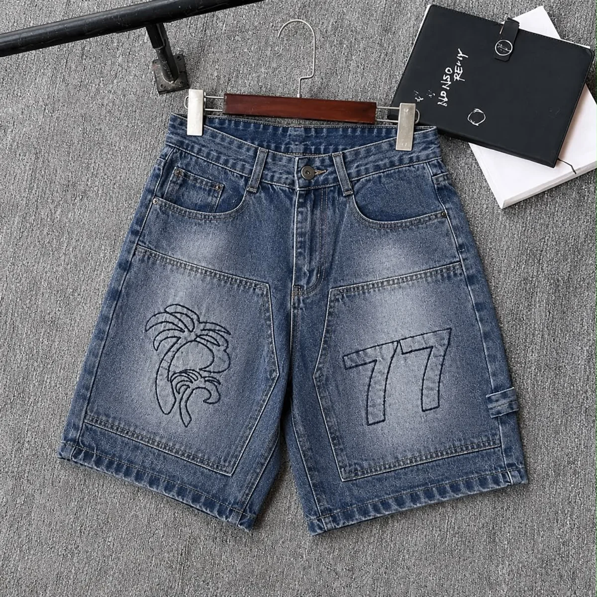 Washed Denim Shorts 046