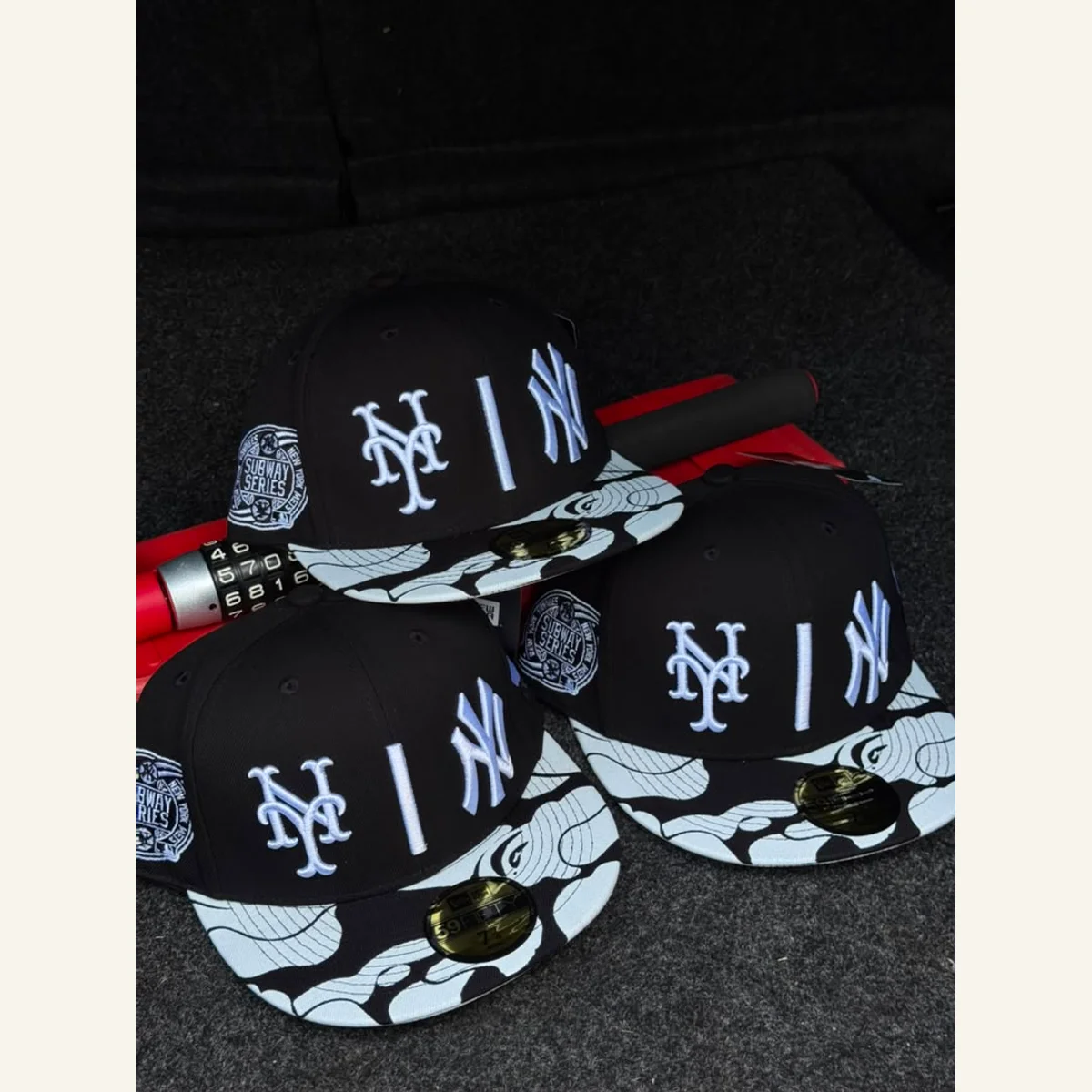 Embroidered Snapback Cap 093