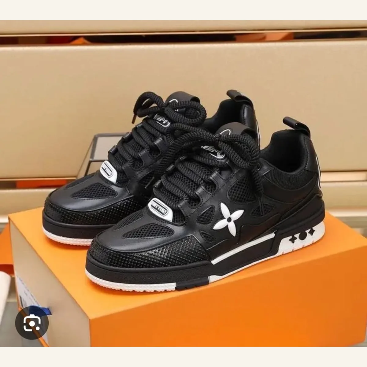 Black Star Low-Top Sneakers