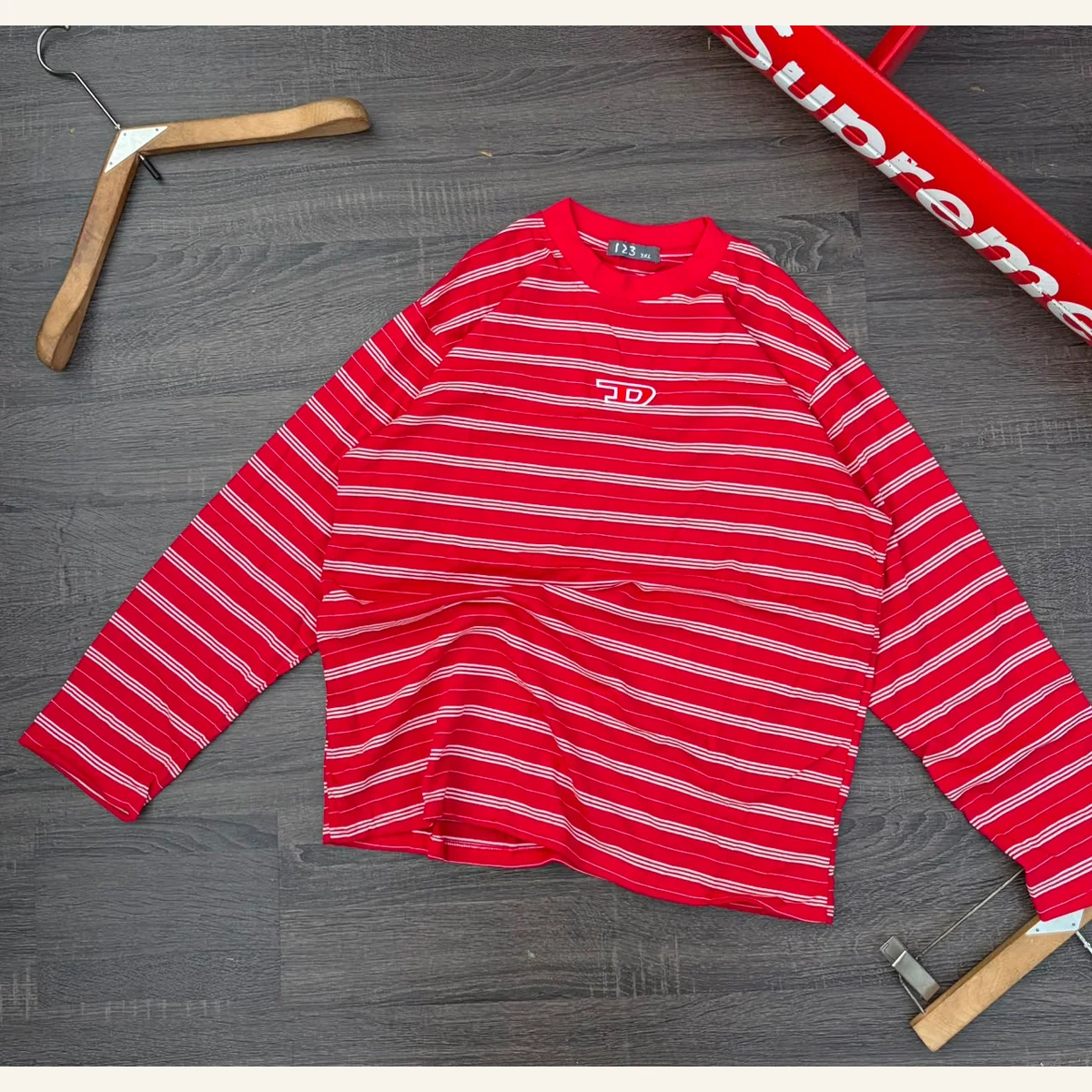 Graphic Long-Sleeve Top 155
