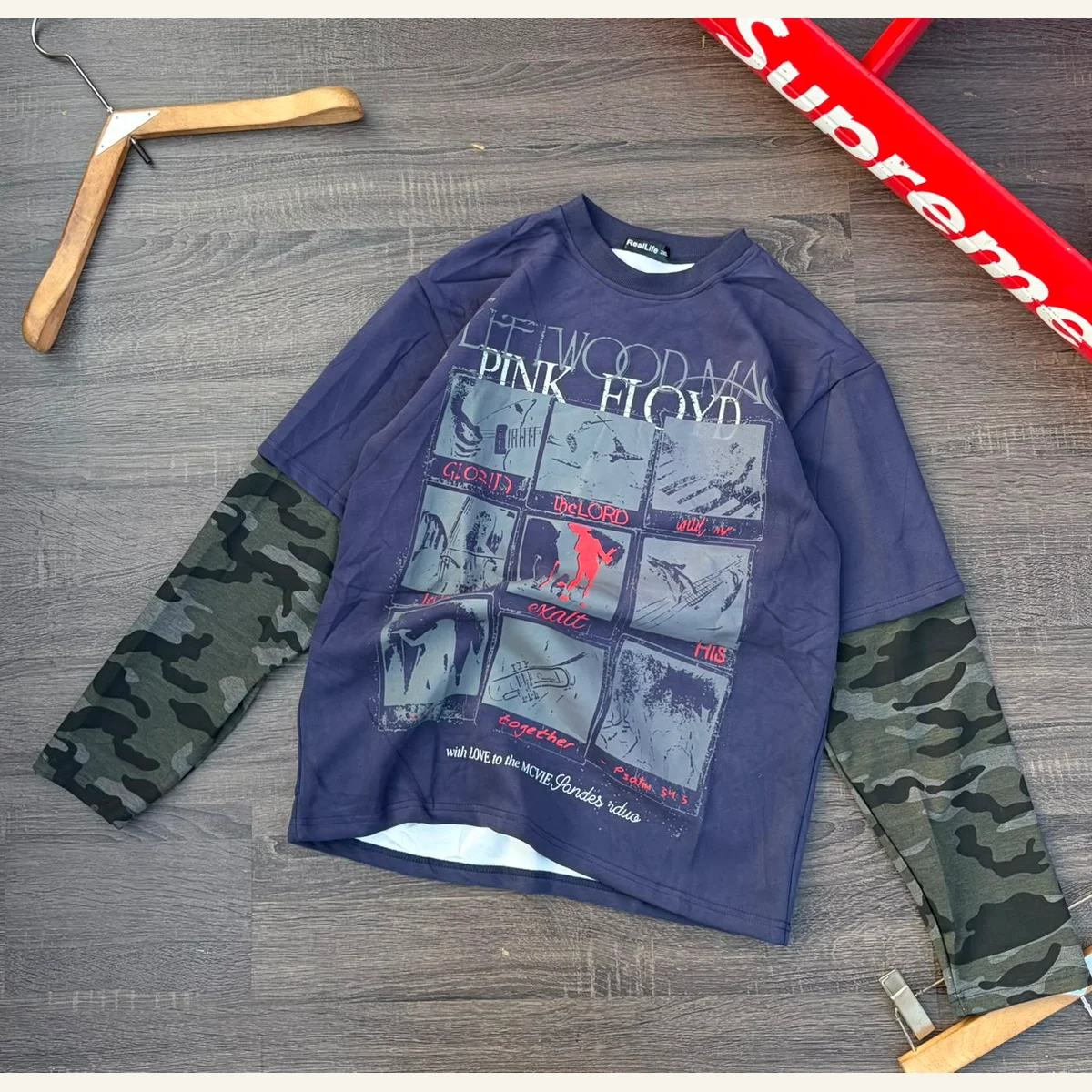 Graphic Long-Sleeve Top 158