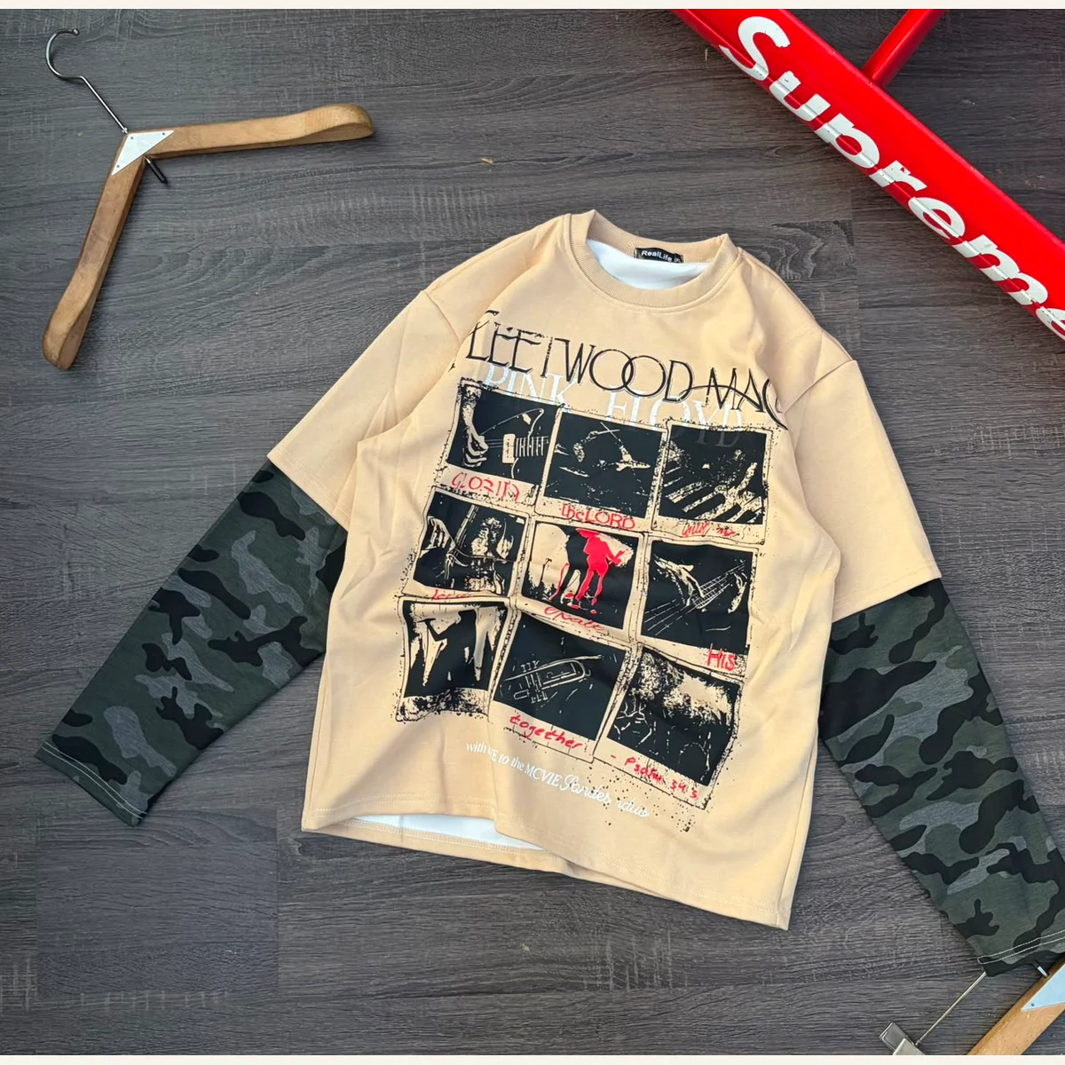 Graphic Long-Sleeve Top 159