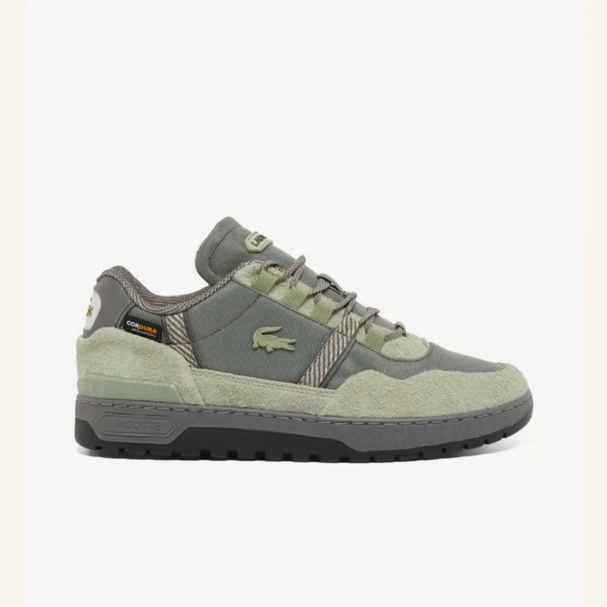 Retro Low-Top Sneakers 241