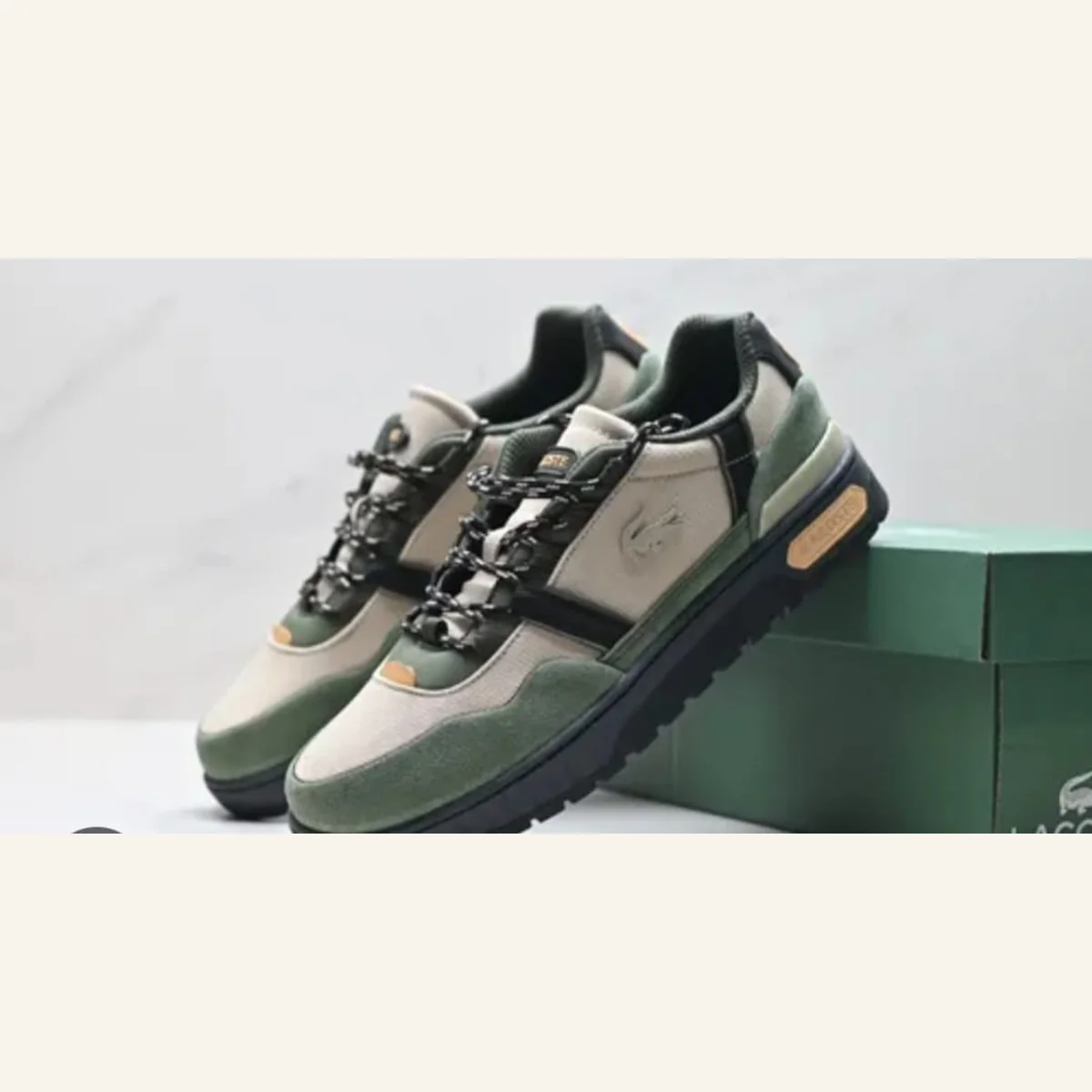 Retro Low-Top Sneakers 244