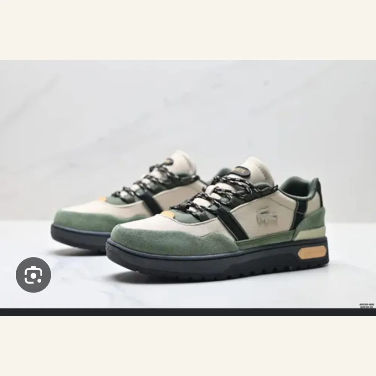 Retro Low-Top Sneakers 245