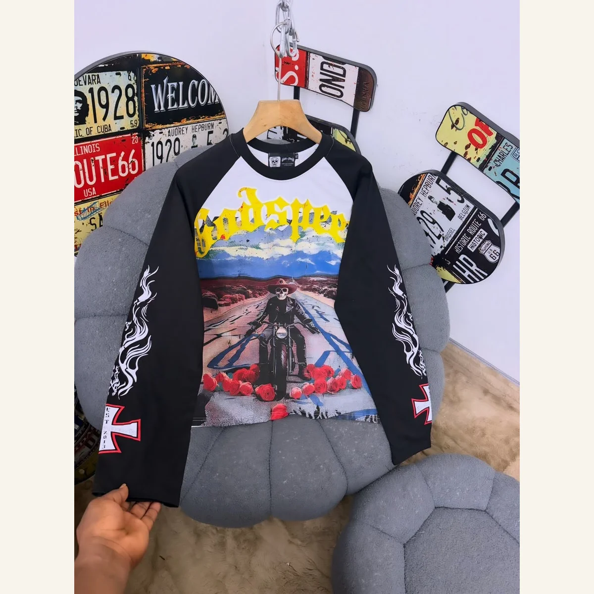 Raglan Graphic Top 267